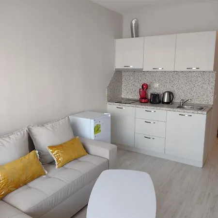 شقة U-Dacha Summer Apartments Destination Bulgaria 2000 ساني بيتش